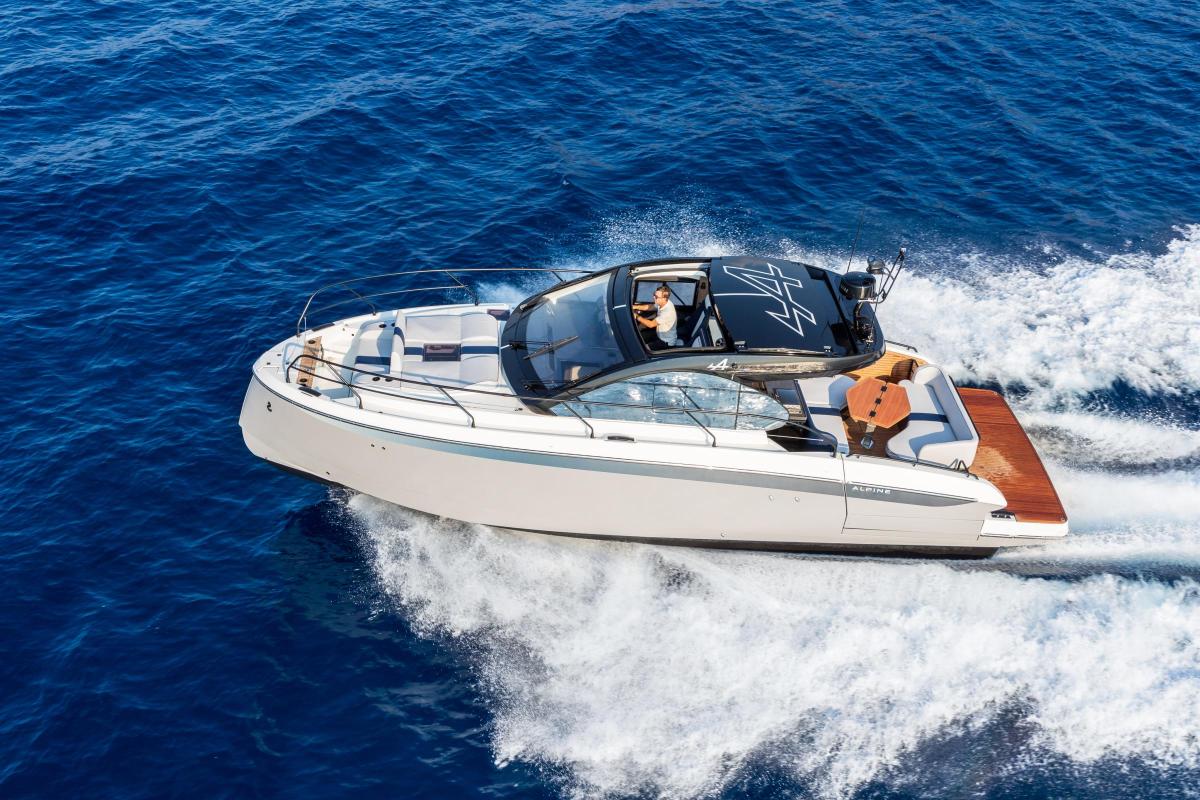 New GT line Beneteau