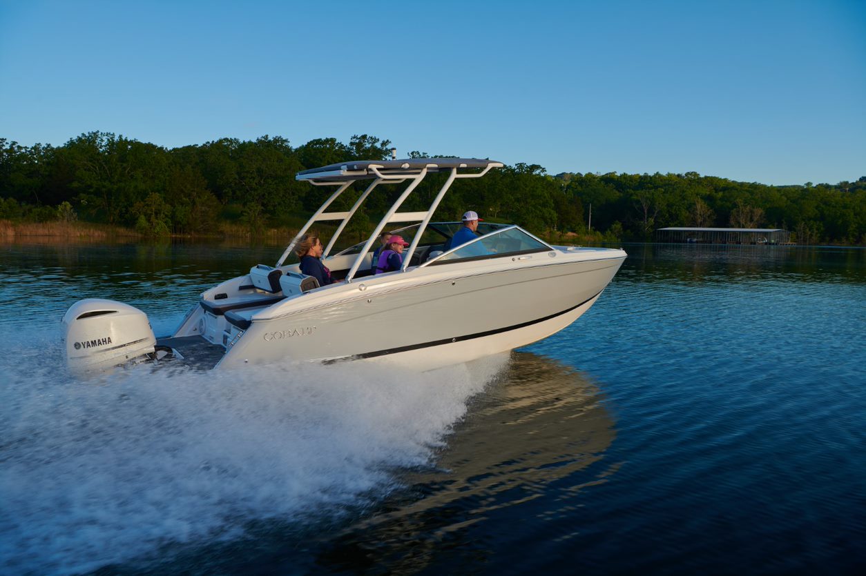 Cobalt Boats R6 Coastal 2020 bij Belgian Boat Service