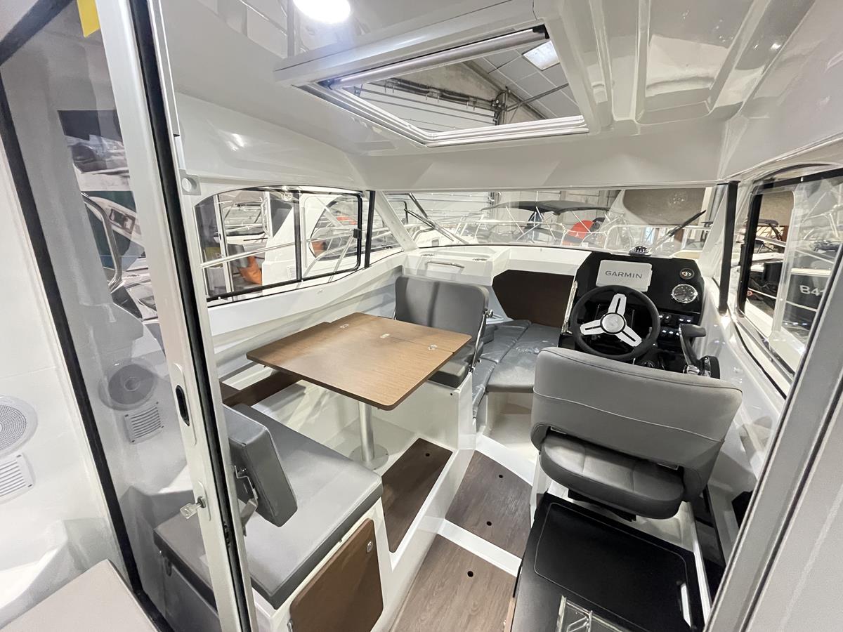Beneteau Antares 7 2020 bij Belgian Boat Service