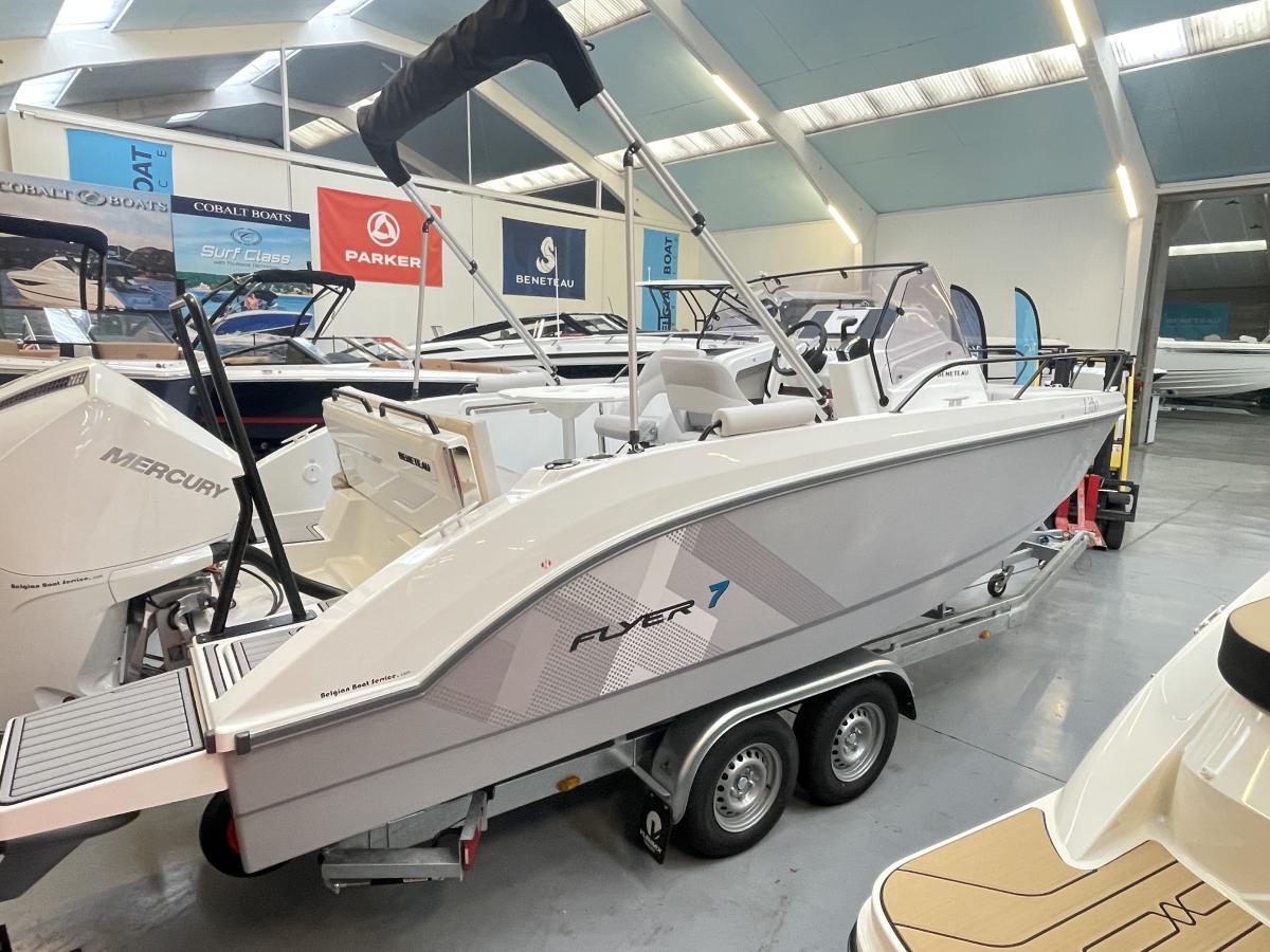 Beneteau Flyer 7 Sundeck 2020 bij Belgian Boat Service