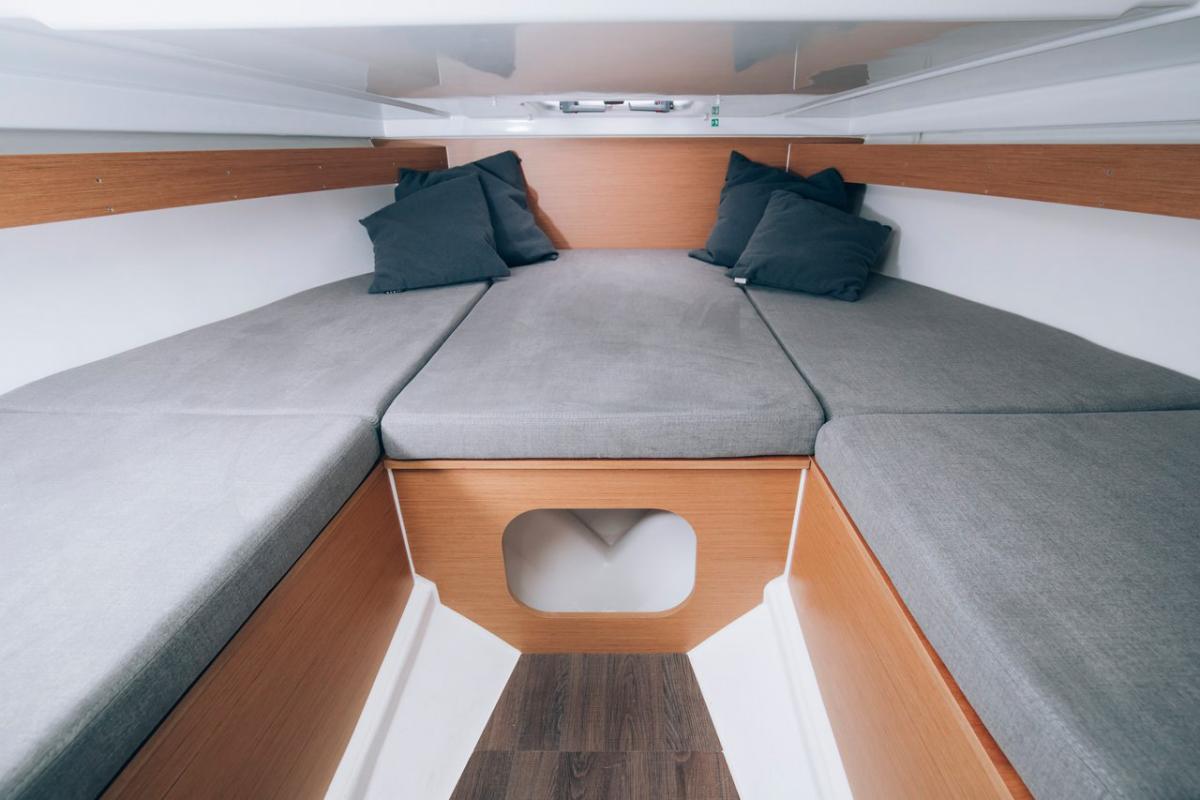 Beneteau Flyer 7 Sundeck 2020 bij Belgian Boat Service