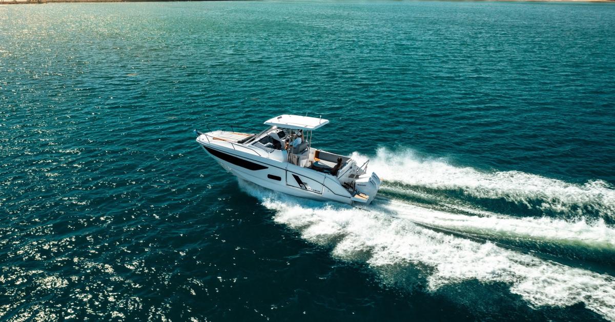 Beneteau Flyer 9 Sundeck 2020 bij Belgian Boat Service