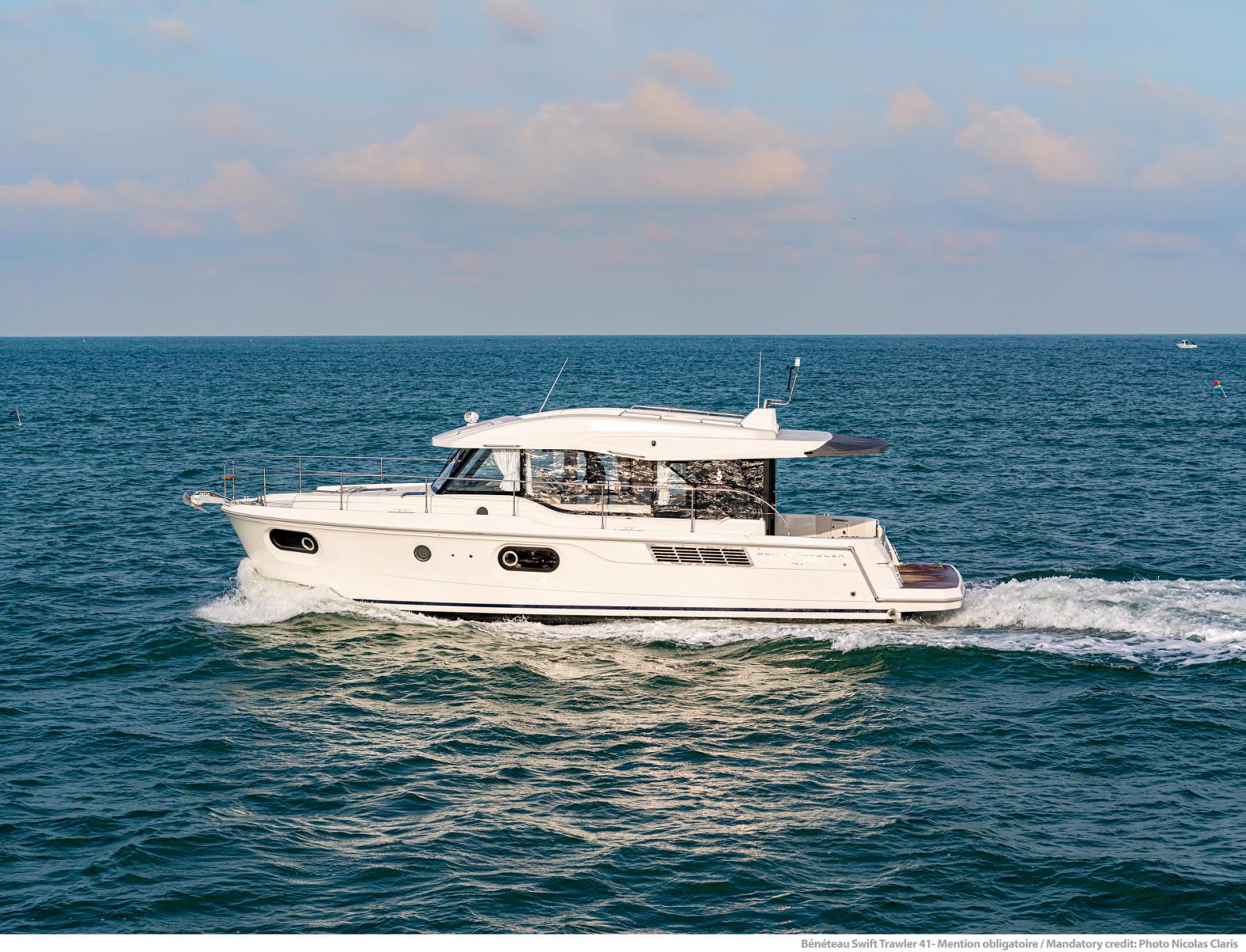 Beneteau Trawler 41 Sedan 2020 bij Belgian Boat Service