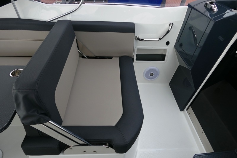 Parker Boats 690 Daycruiser 2020 bij Belgian Boat Service