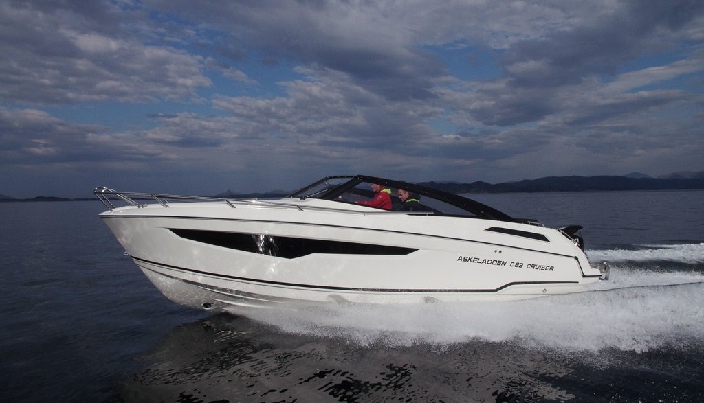 Parker Boats Voyager 850 2020 bij Belgian Boat Service