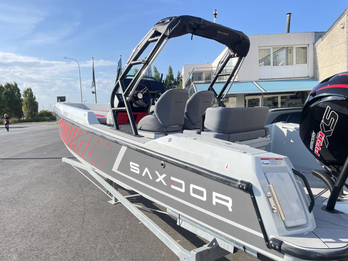 Saxdor Yachts 200 Pro bij Belgian Boat Service