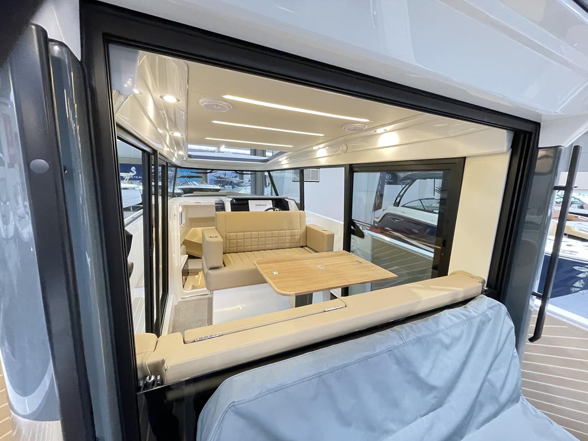 Saxdor Yachts 340 GTWA 2020 bij Belgian Boat Service