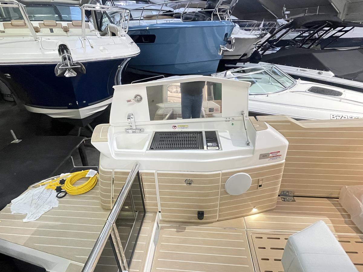 Saxdor Yachts 400 GTS 2020 bij Belgian Boat Service