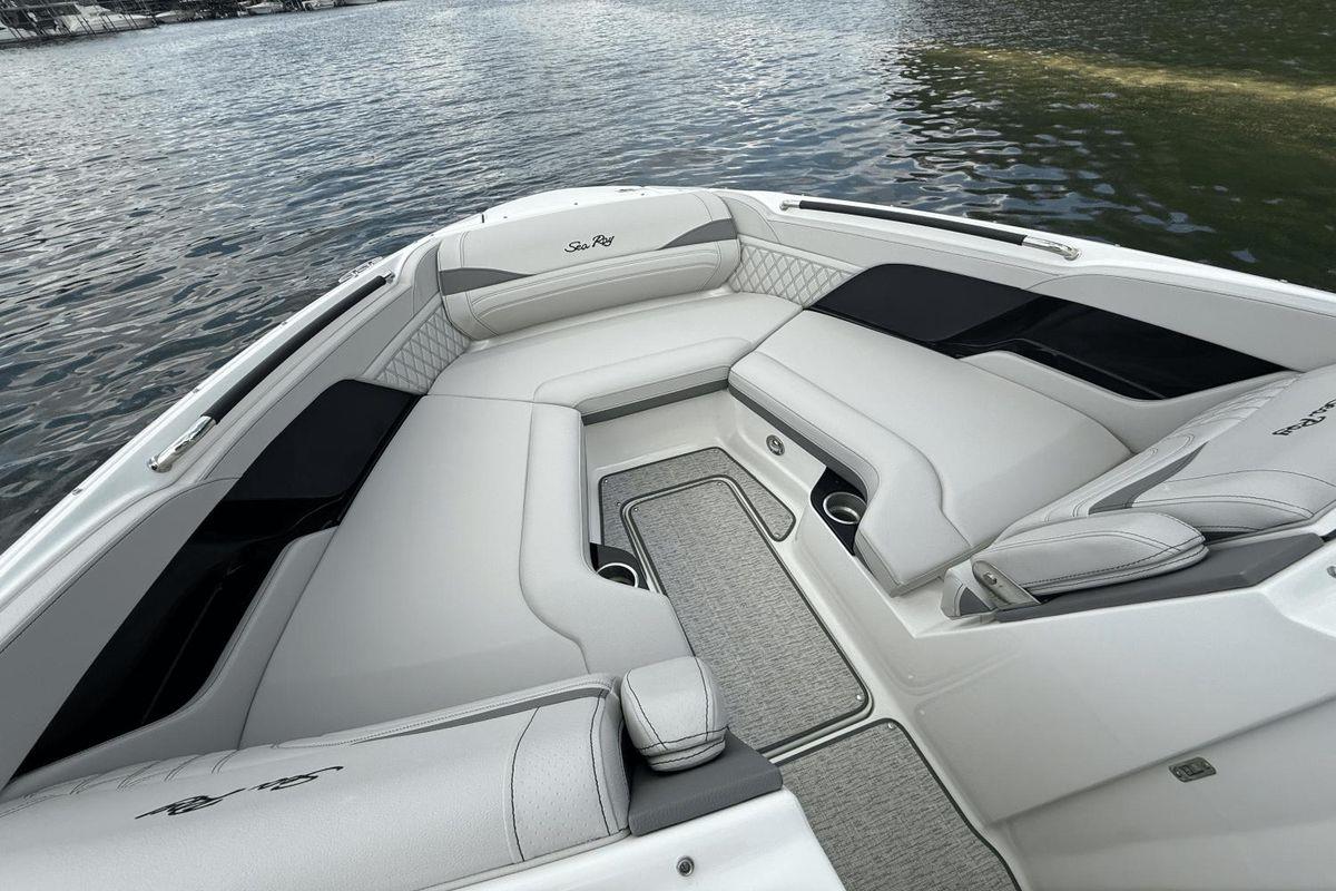 Sea Ray 260 SLX 2020 bij Belgian Boat Service