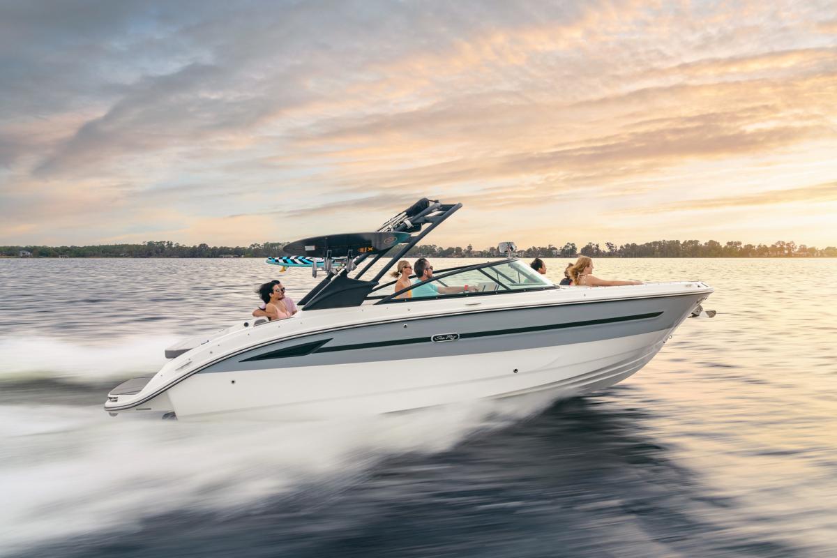 Sea Ray 270 SDX Surf 2020 bij Belgian Boat Service