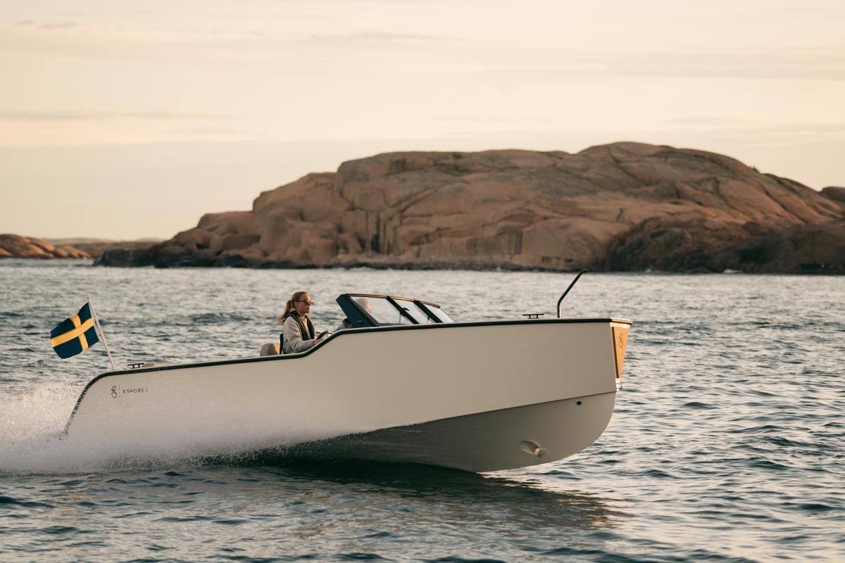 X Shore 1 2020 bij Belgian Boat Service